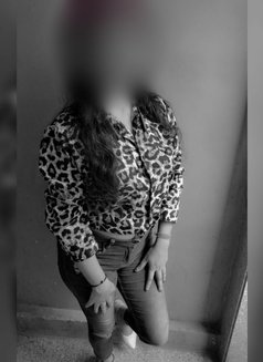 escorts in Doubletree Hilton Gurgaon