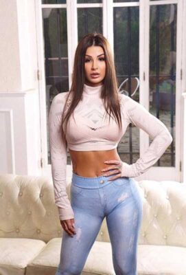 indian Tall Girl Escorts in Sinkandarpur Metro Gurgaon